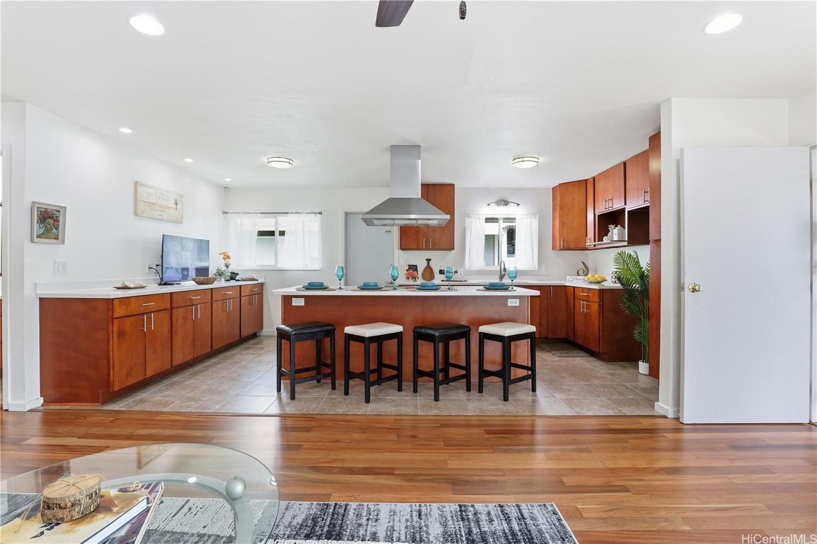 45-542  Waikalua Place Halepuu, Kaneohe home - photo 8 of 25