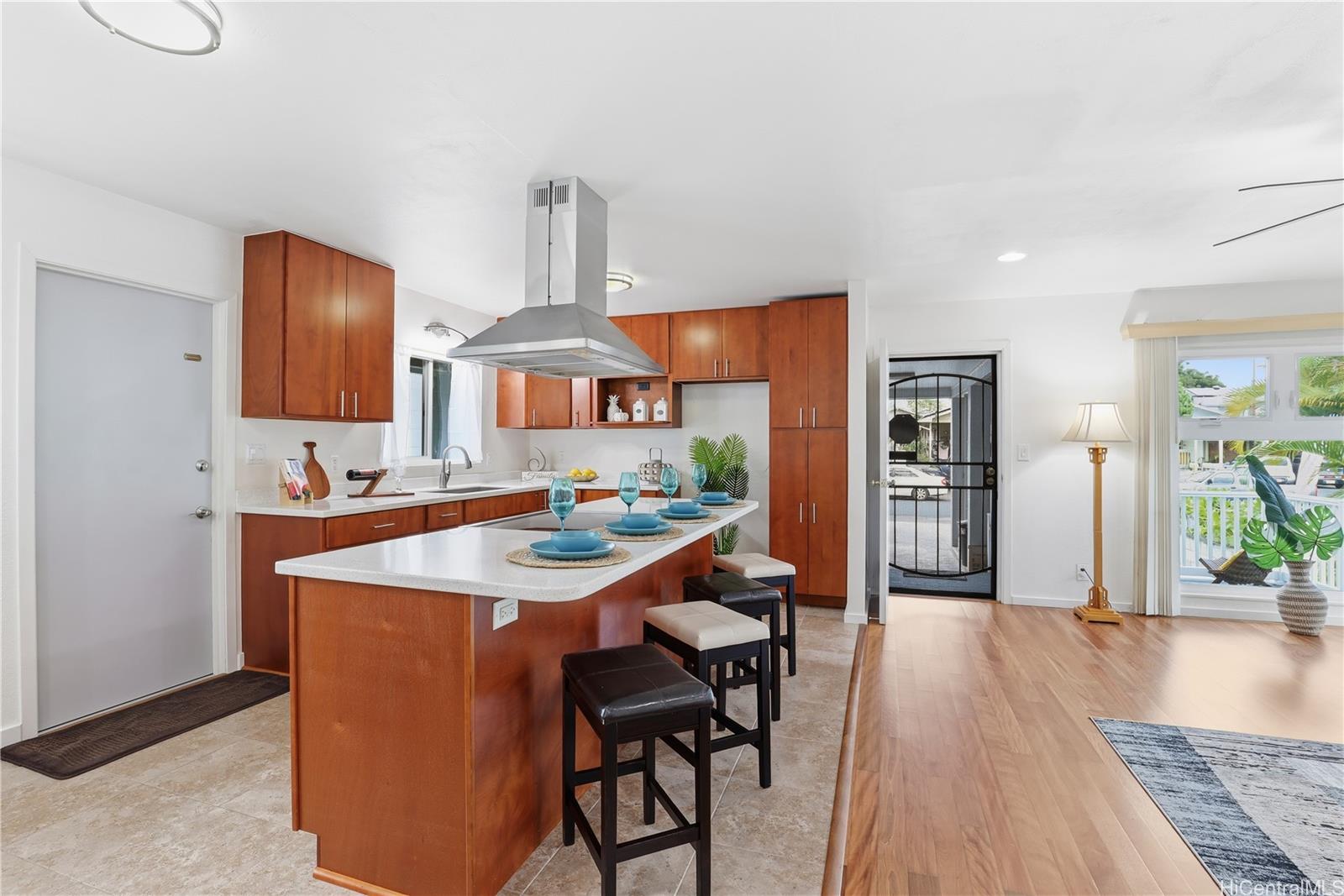 45-542  Waikalua Place Halepuu, Kaneohe home - photo 9 of 25