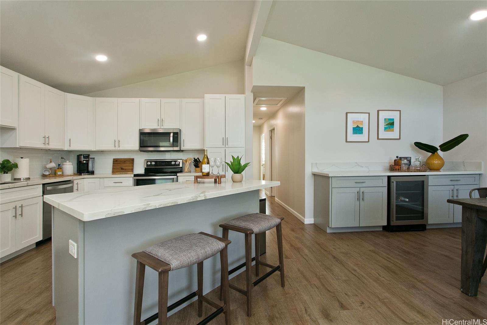 45-554  Keneke Place Halekauwila, Kaneohe home - photo 5 of 23