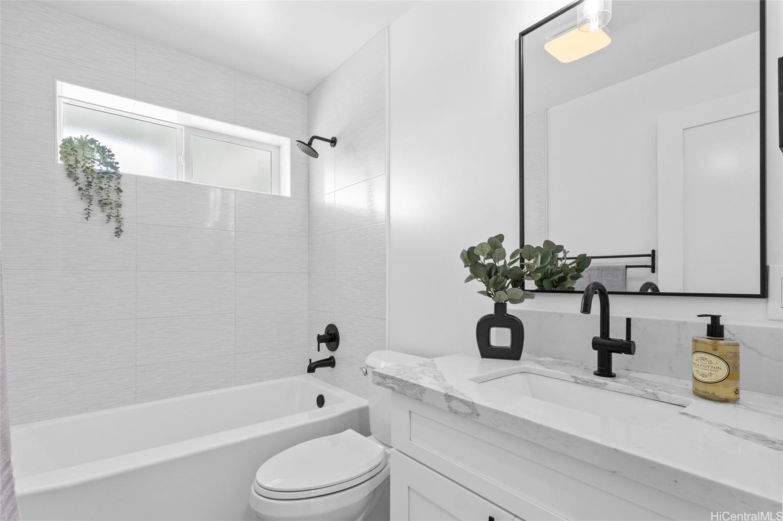 4560  Ukali Street Foster Village, PearlCity home - photo 12 of 25