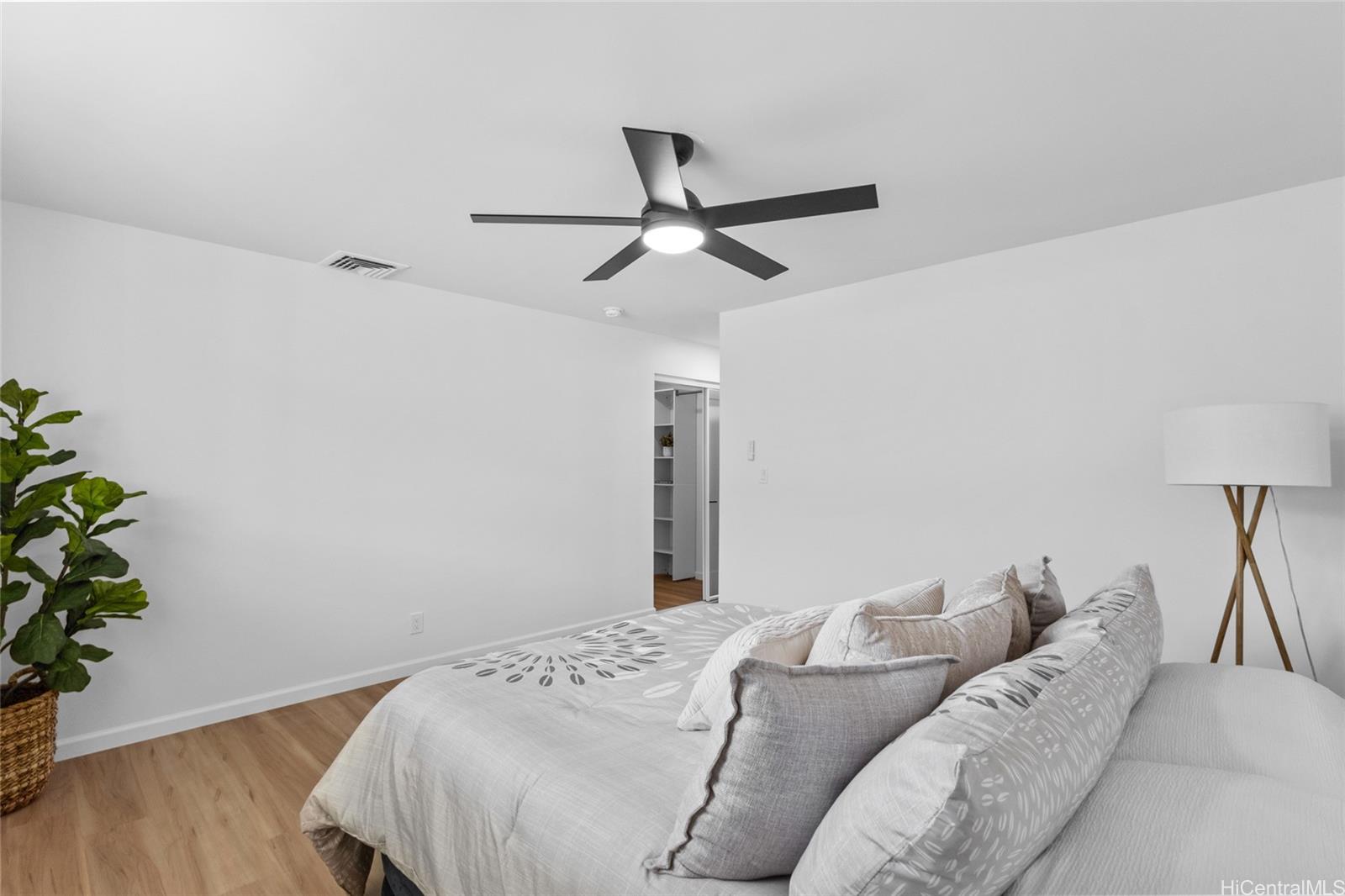 4560  Ukali Street Foster Village, PearlCity home - photo 9 of 25