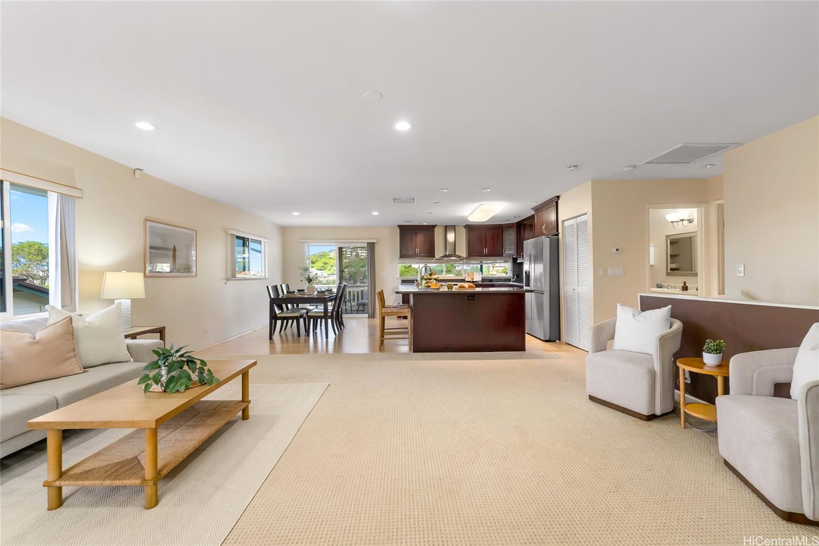 4562  Malia Street Waialae Nui-lwr, Diamond Head home - photo 11 of 25