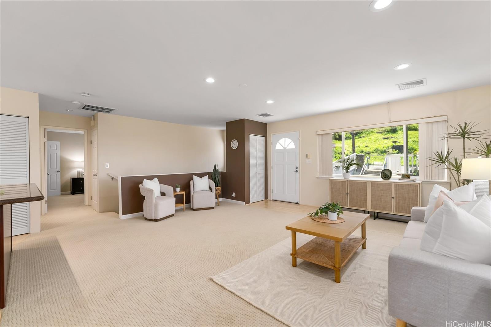 4562  Malia Street Waialae Nui-lwr, Diamond Head home - photo 5 of 25