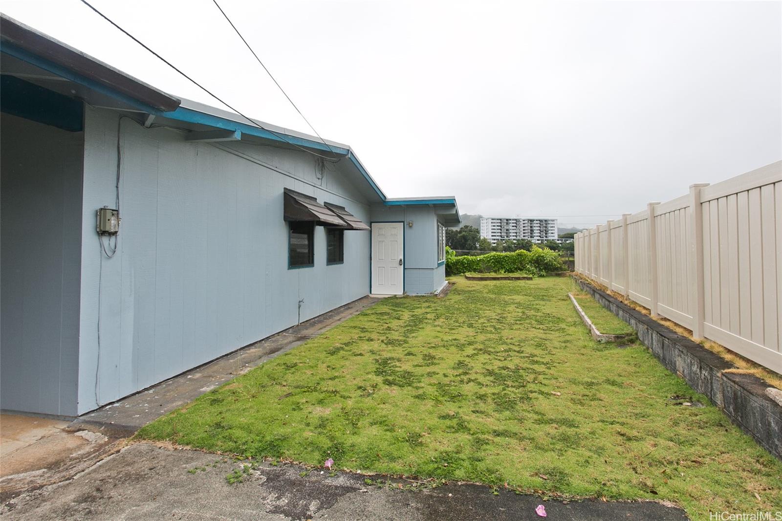 45-628  Hinamoe Place Keapuka, Kaneohe home - photo 5 of 17