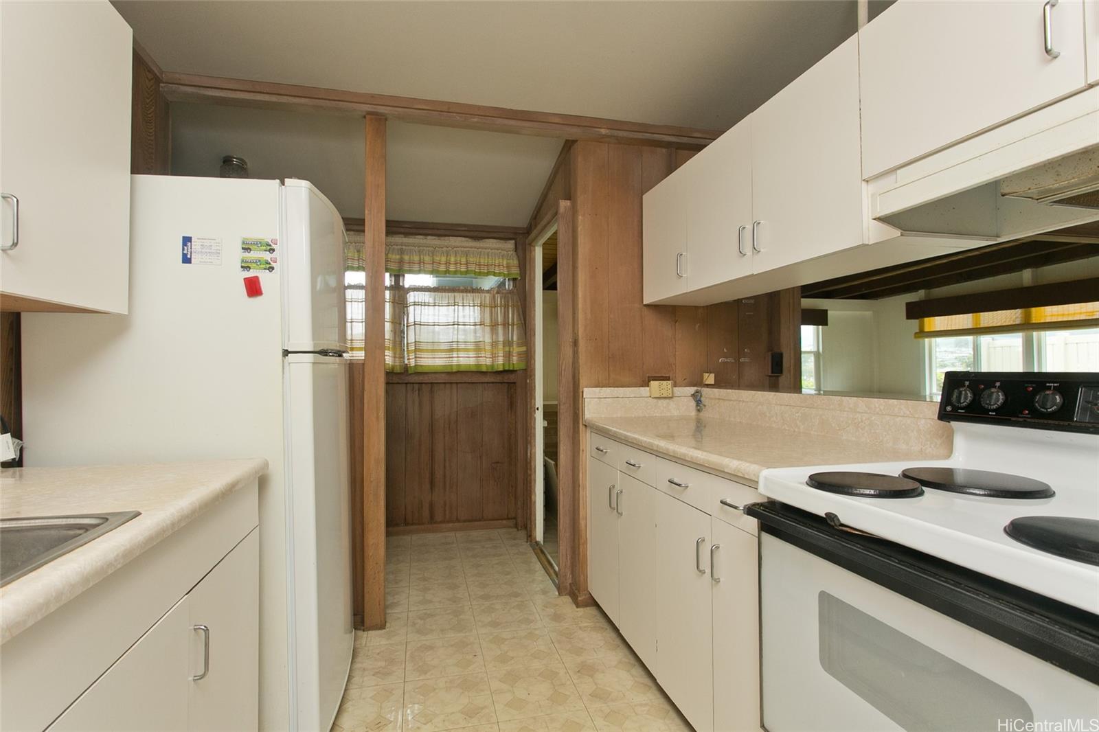 45-628  Hinamoe Place Keapuka, Kaneohe home - photo 10 of 17