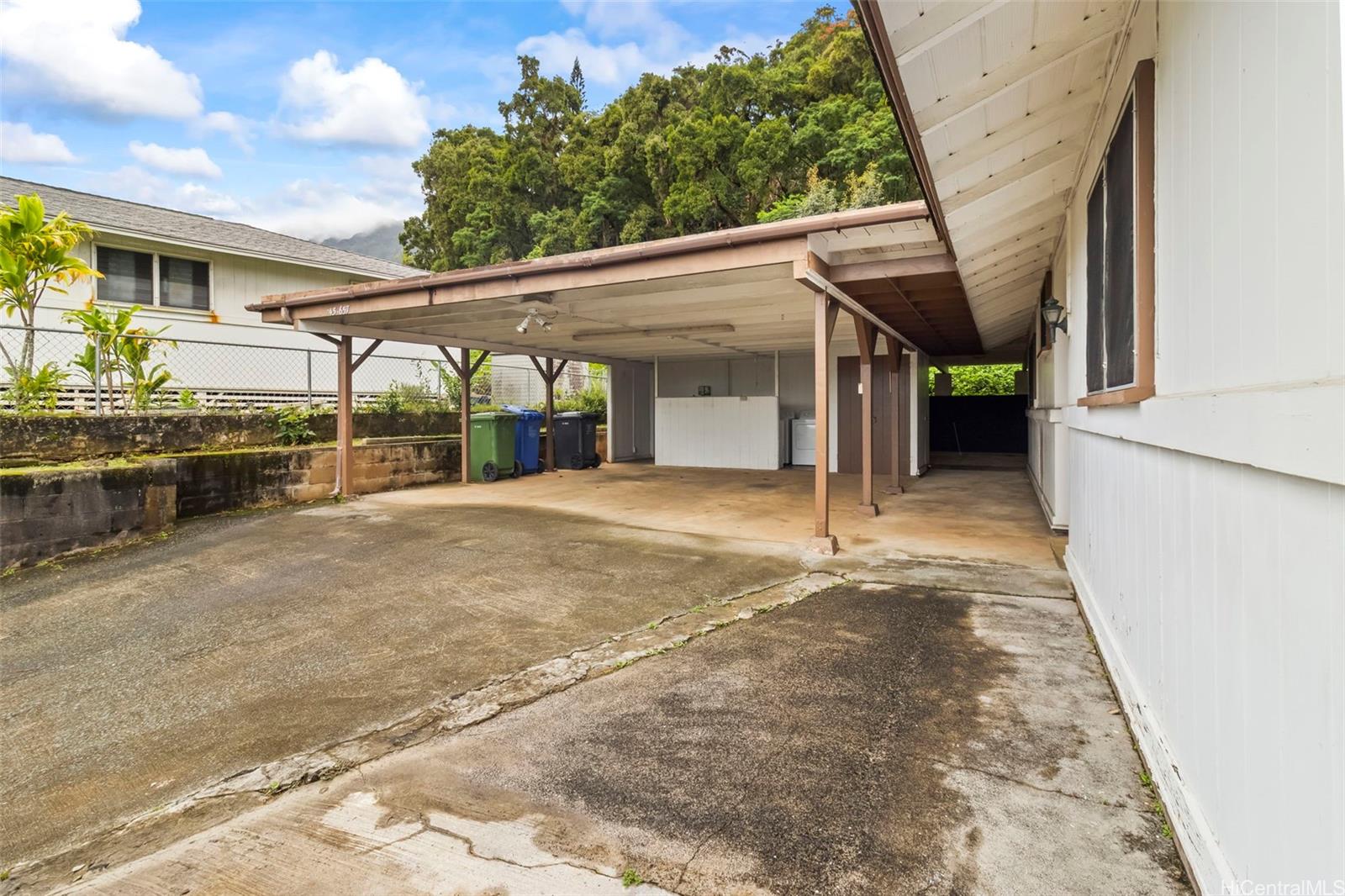 45-657  Kulukeoe Place Kapuna Hala, Kaneohe home - photo 19 of 21