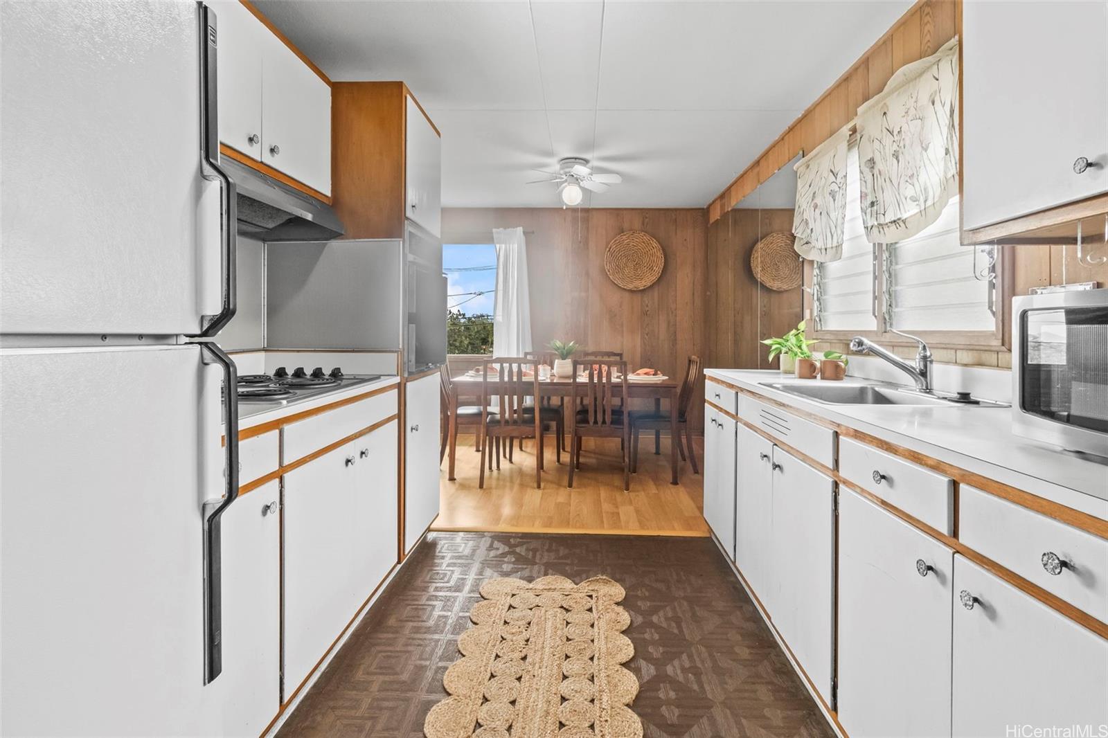 45-657  Kulukeoe Place Kapuna Hala, Kaneohe home - photo 8 of 21