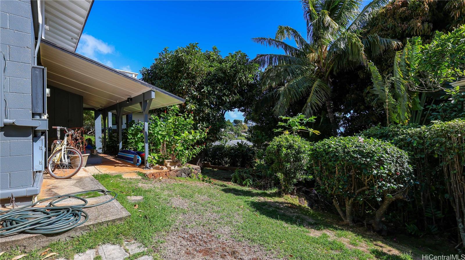 4566 Sierra Drive Honolulu - Rental - photo 15 of 23