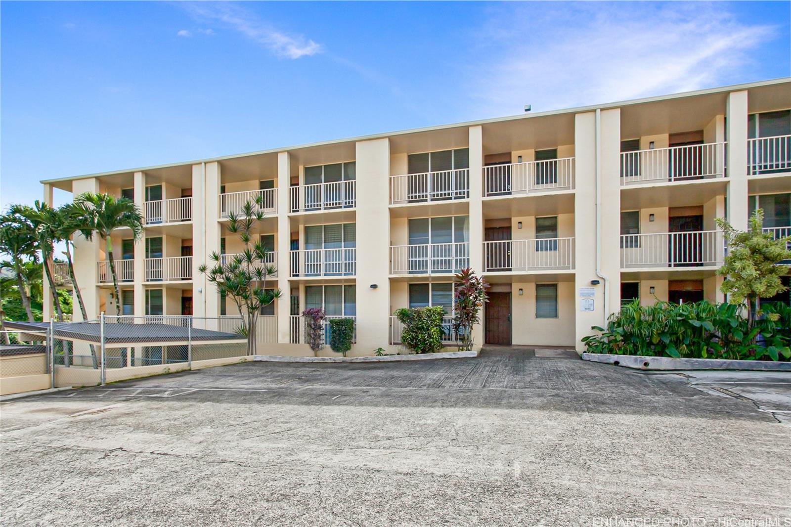 Manai Hale condo # 211, Kaneohe, Hawaii - photo 9 of 10