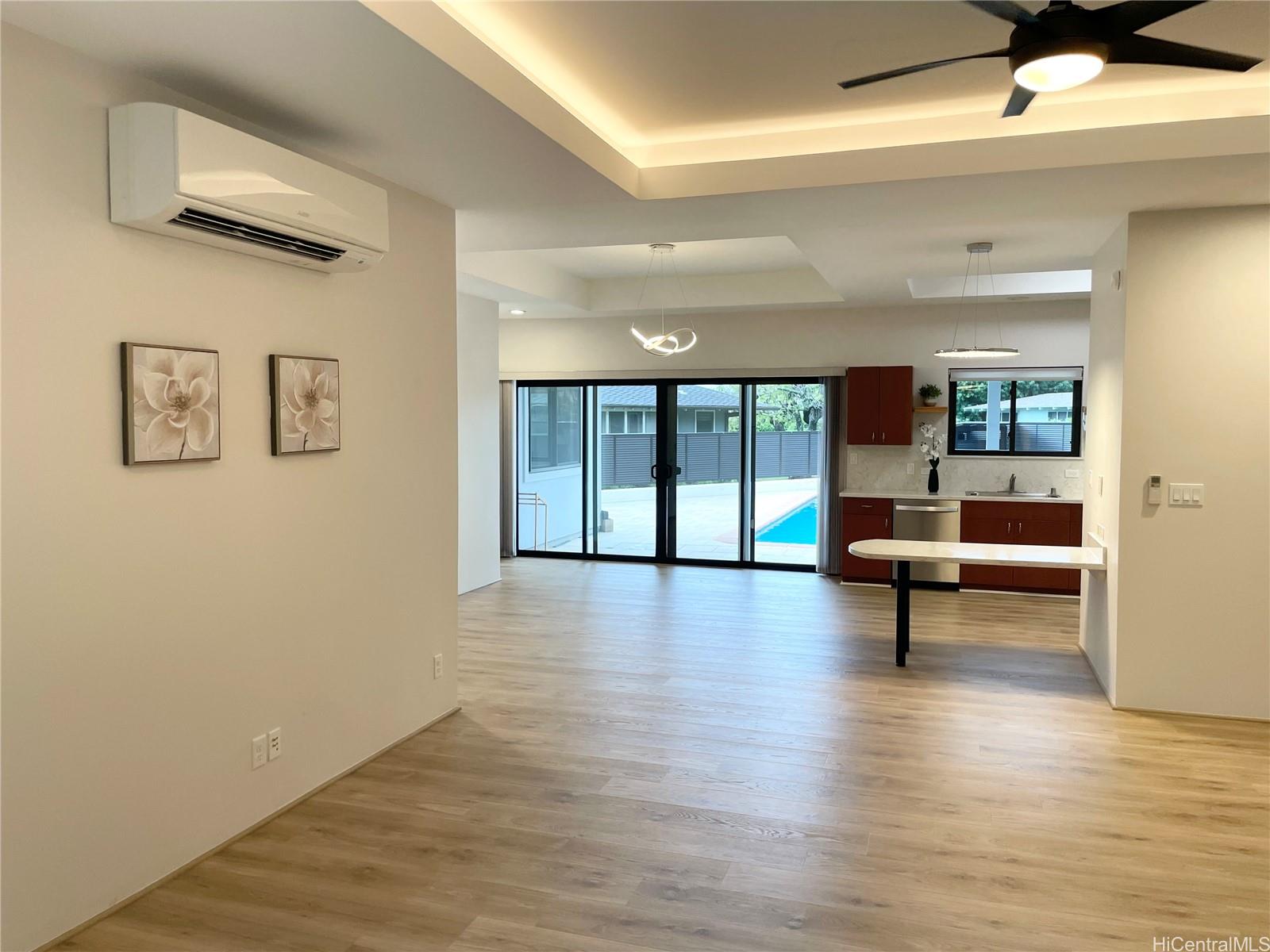 457  Halemaumau Street Niu Valley, Diamond Head home - photo 5 of 25