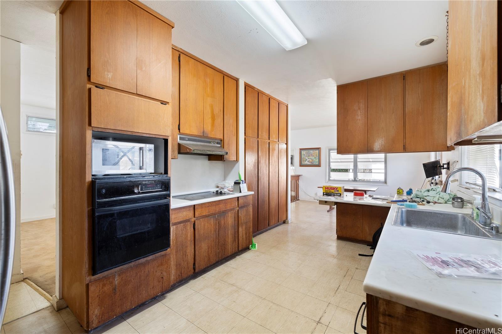 4570  Ahuli Place Kahala Area, Diamond Head home - photo 10 of 20