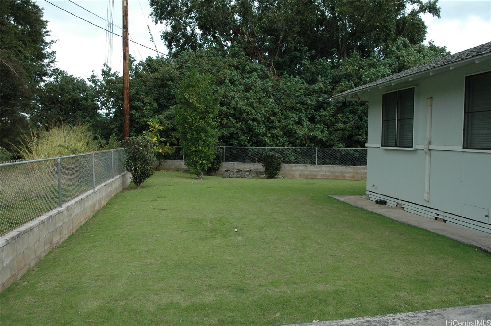 45-735  Puohala St Puohala Village, Kaneohe home - photo 2 of 15