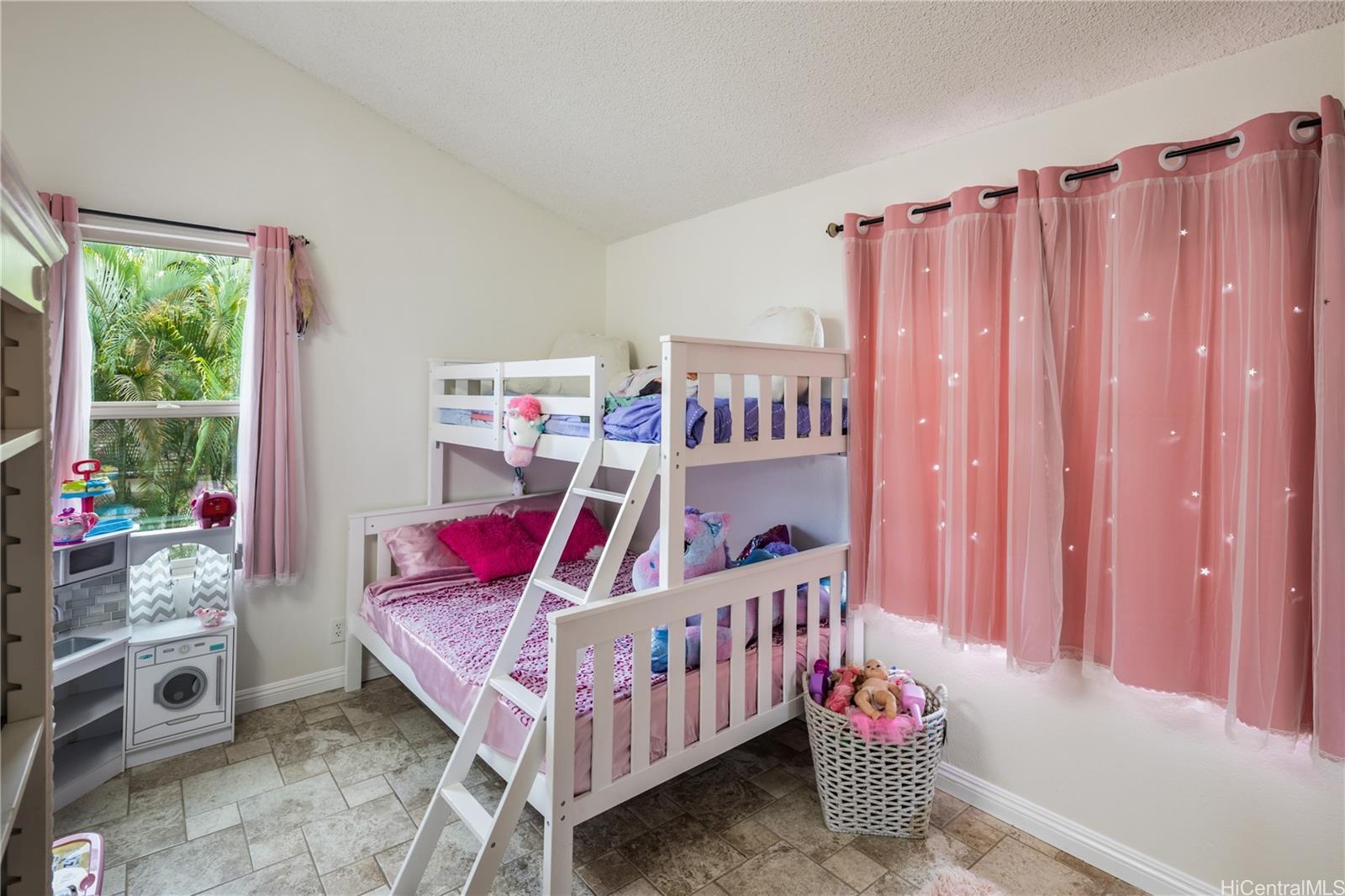 45-744  Pookela St Castle Hill, Kaneohe home - photo 21 of 24