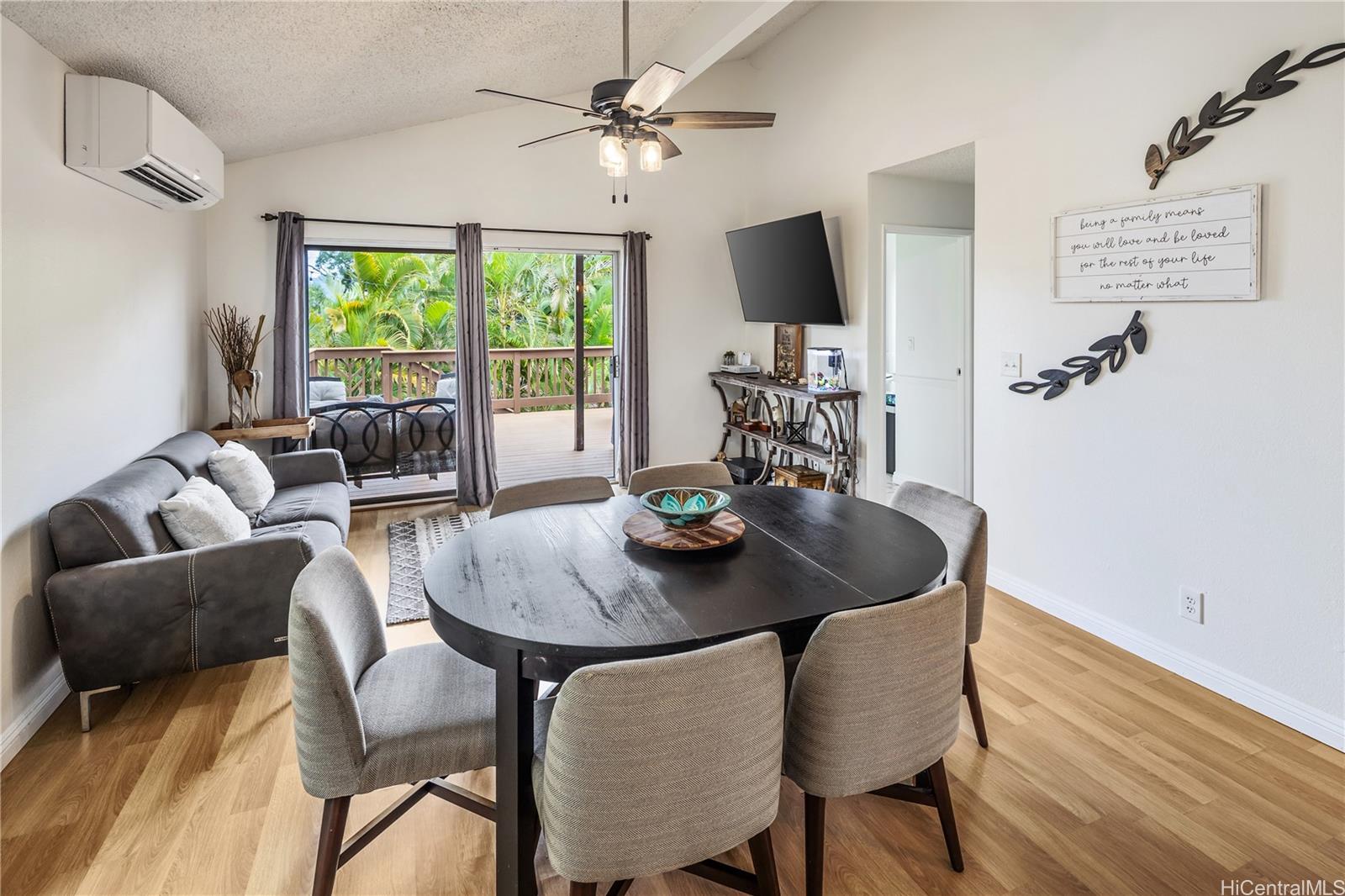 45-744  Pookela St Castle Hill, Kaneohe home - photo 9 of 24