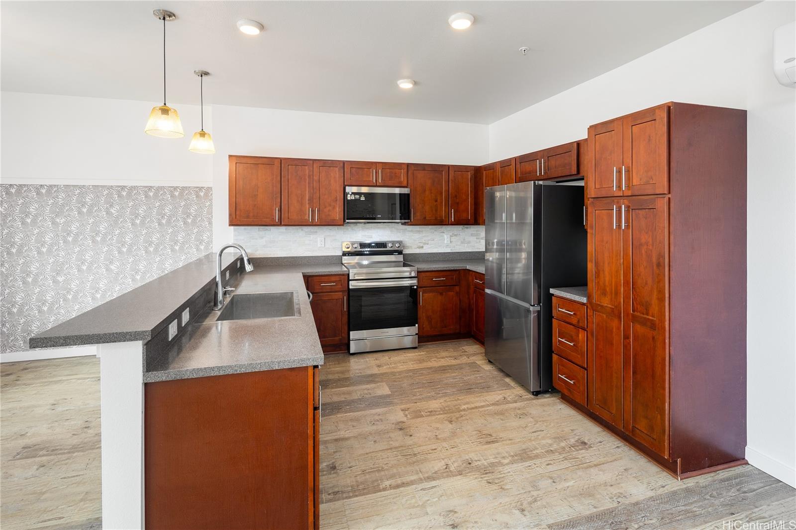 458 Manawai Street townhouse # 702, Kapolei, Hawaii - photo 5 of 25