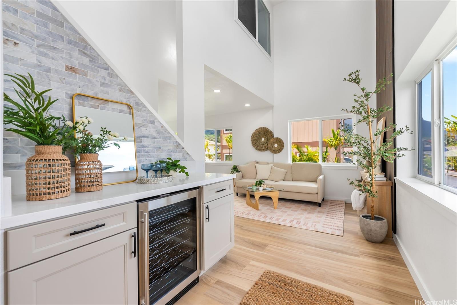 45-813  Apuakea Street Kamooalii, Kaneohe home - photo 2 of 24