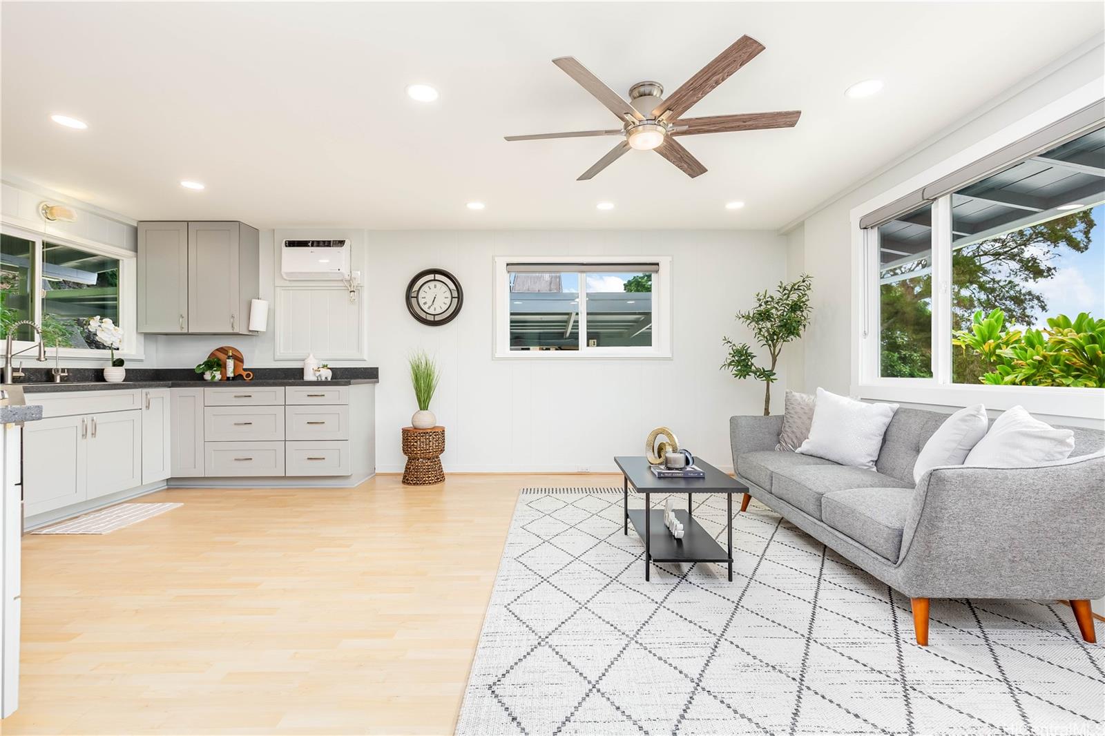 45-860  Anoi Road Halekauwila, Kaneohe home - photo 2 of 16