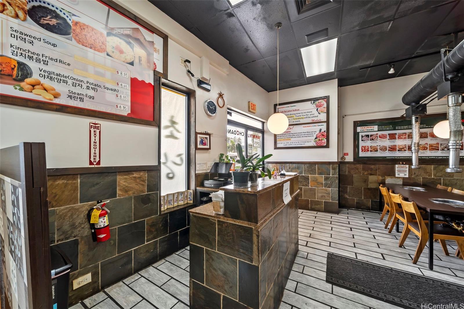 45-934 Kamehameha Hwy Halekauwila Kaneohe Shopping Center - photo 4 of 22