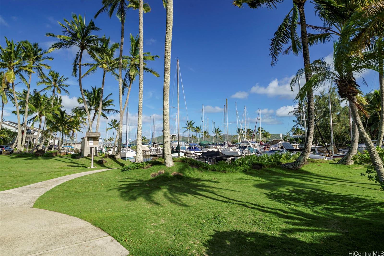 45-995 Wailele Road townhouse # 20, Kaneohe, Hawaii - photo 24 of 25
