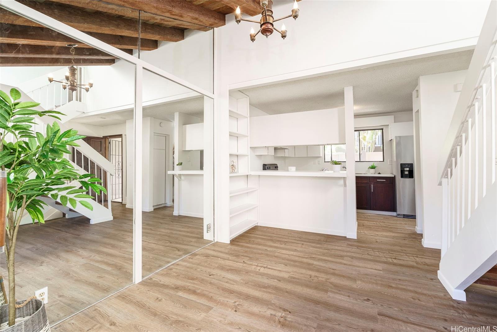 45-995 Wailele Road townhouse # 20, Kaneohe, Hawaii - photo 5 of 25