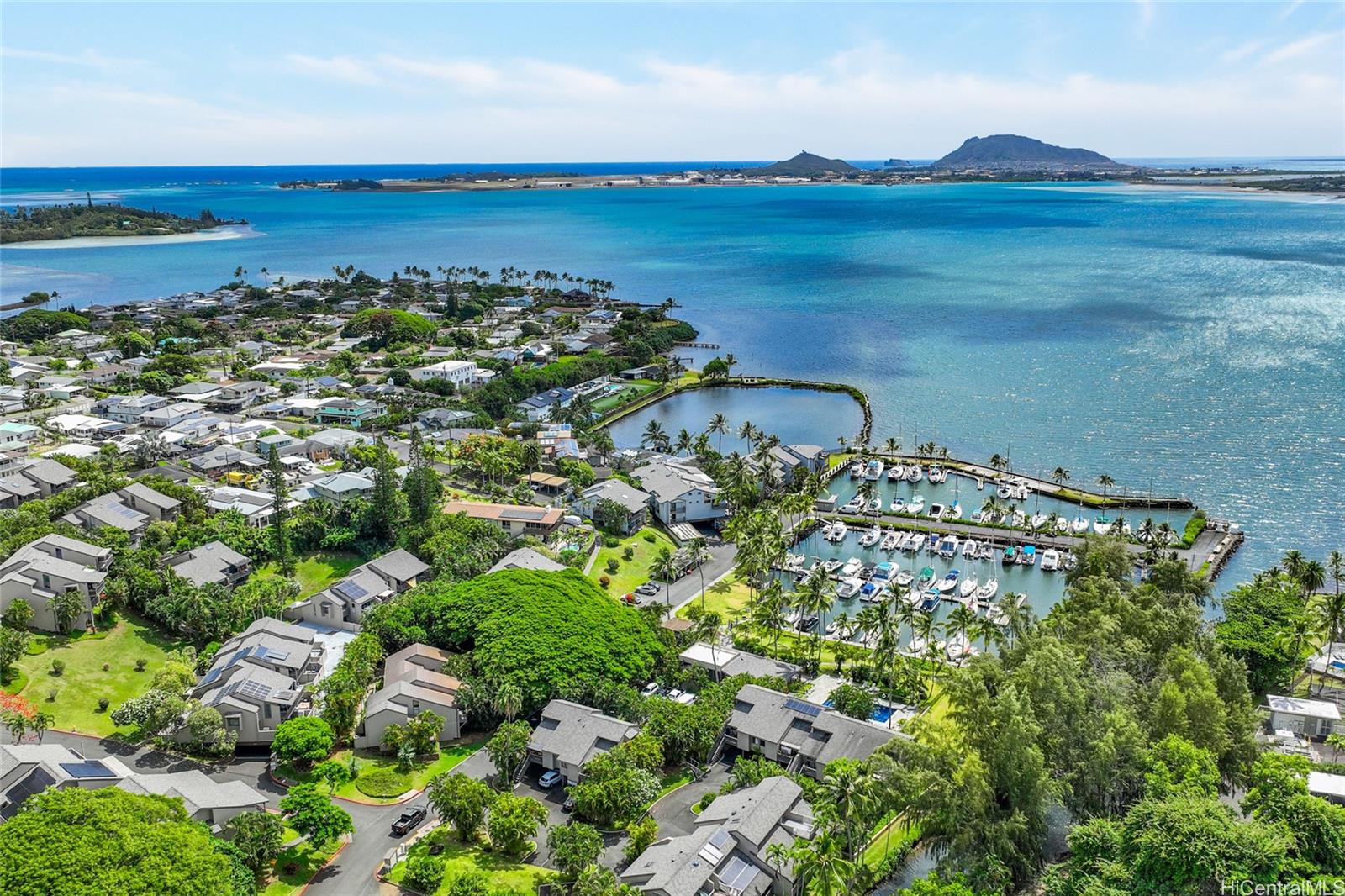 45-995 Wailele Road townhouse # 29, Kaneohe, Hawaii - photo 4 of 25