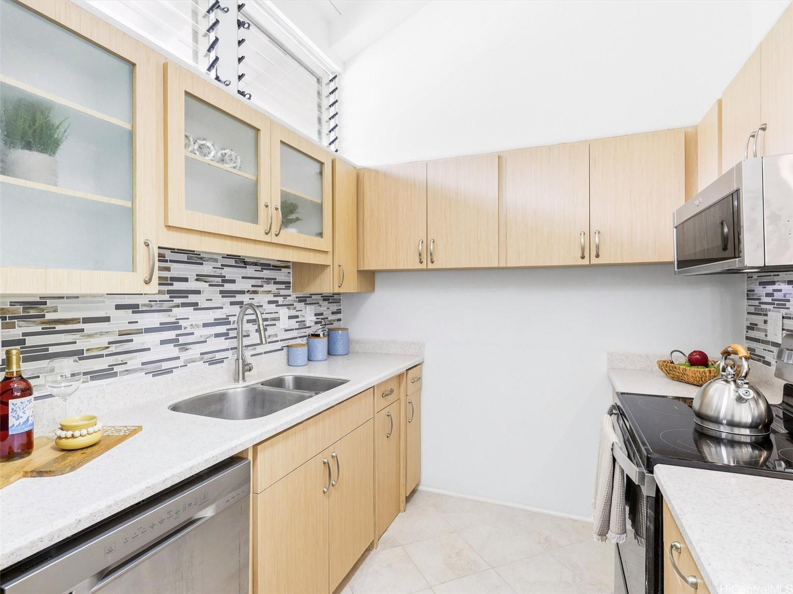 45-995 Wailele Road townhouse # 29, Kaneohe, Hawaii - photo 11 of 24