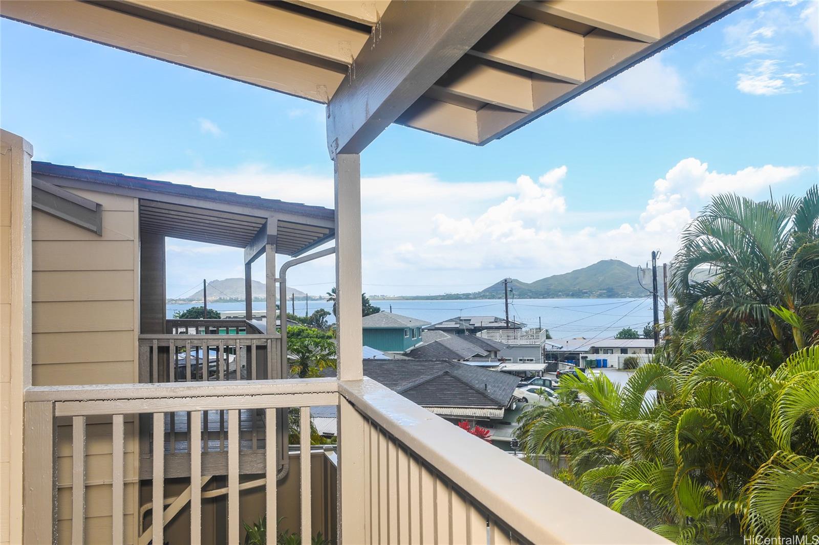 45-995 Wailele Road townhouse # 60, Kaneohe, Hawaii - photo 4 of 25