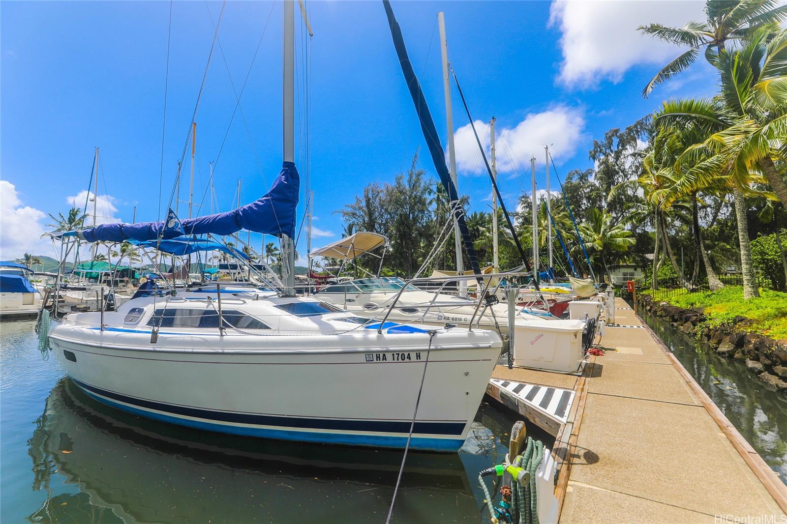 Makani Kai Marina condo # 8, Kaneohe, Hawaii - photo 4 of 25