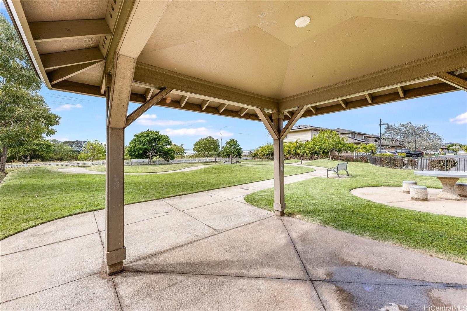 460 Kamaaha Ave Kapolei - Rental - photo 23 of 25