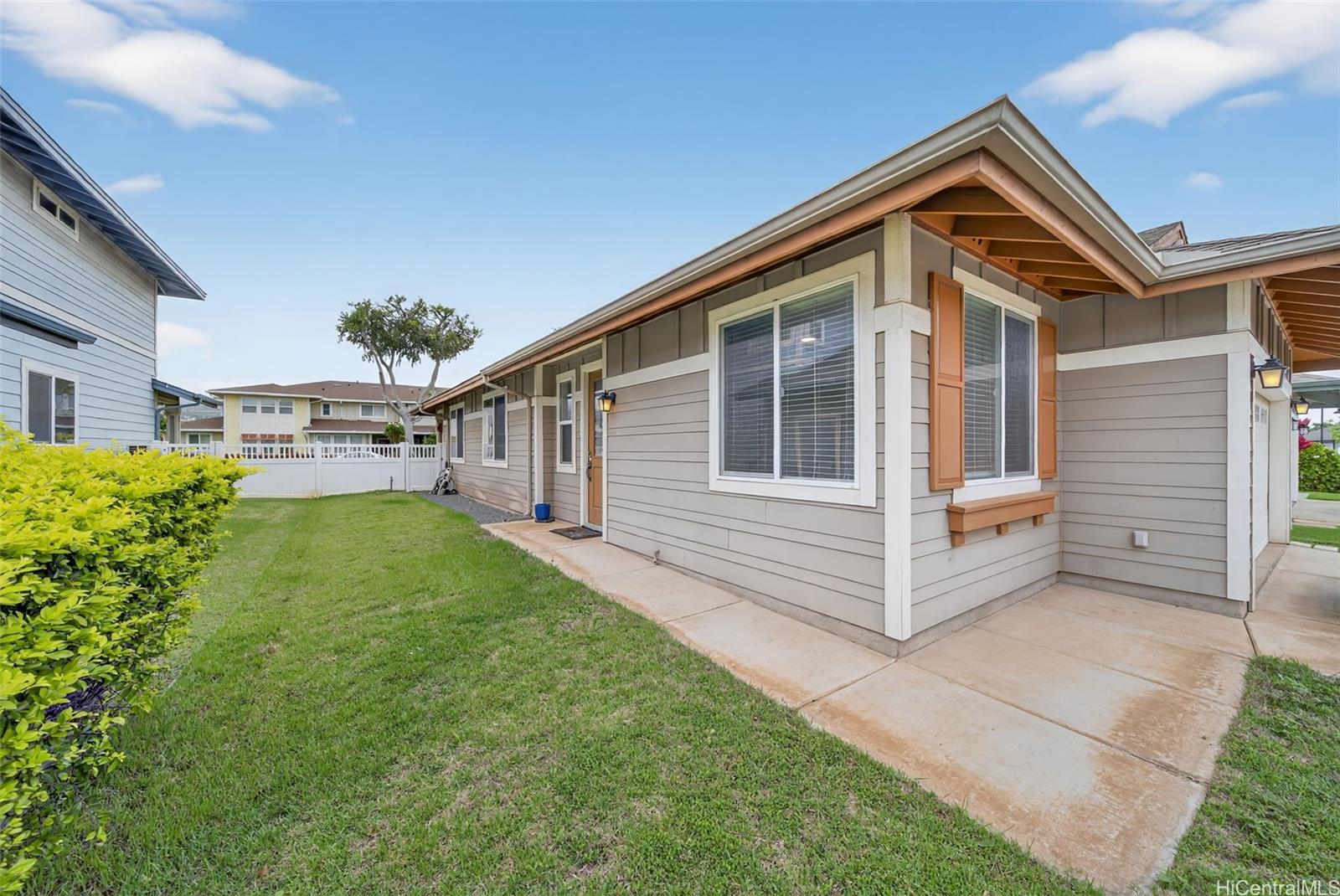 460  Kamaaha Ave Kapolei-kawena At Mehana, Ewaplain home - photo 3 of 21