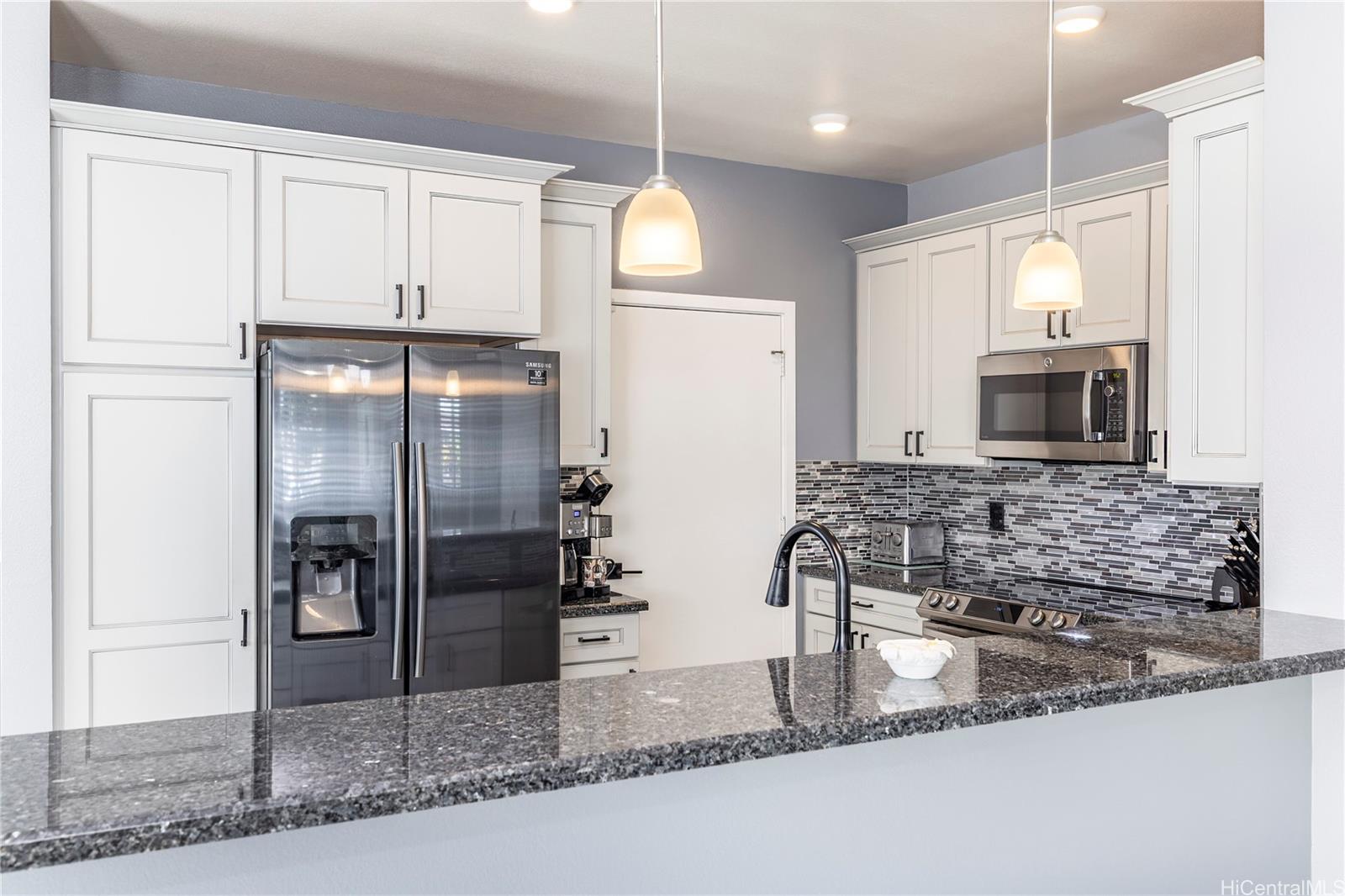 460  Kamaaha Ave Kapolei-kawena At Mehana, Ewaplain home - photo 5 of 20