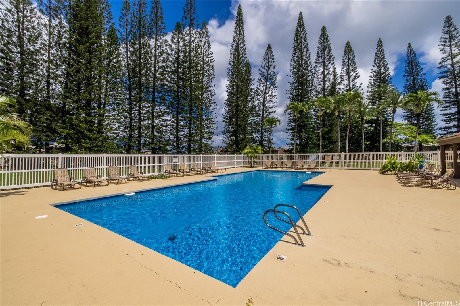 Puu Alii 1-3 condo # 623, Kaneohe, Hawaii - photo 19 of 24