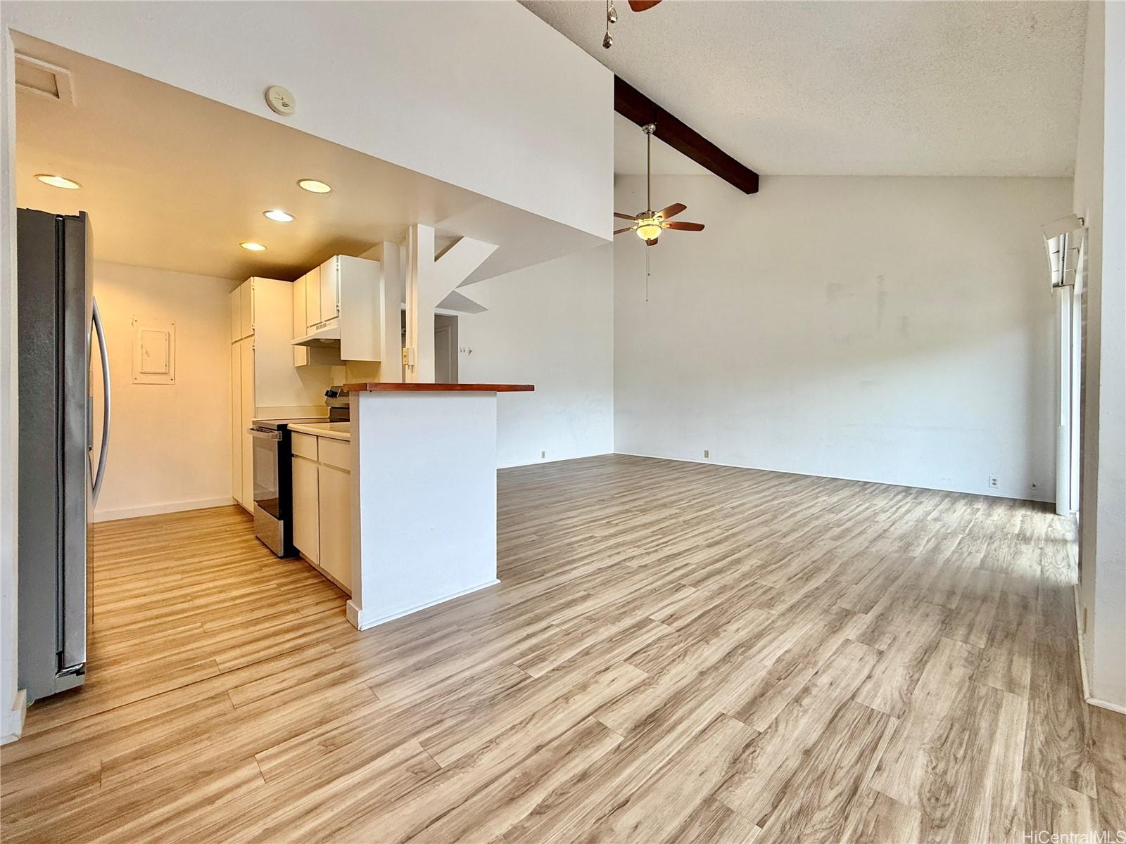 Puu Alii 1-3 condo # 623, Kaneohe, Hawaii - photo 3 of 24