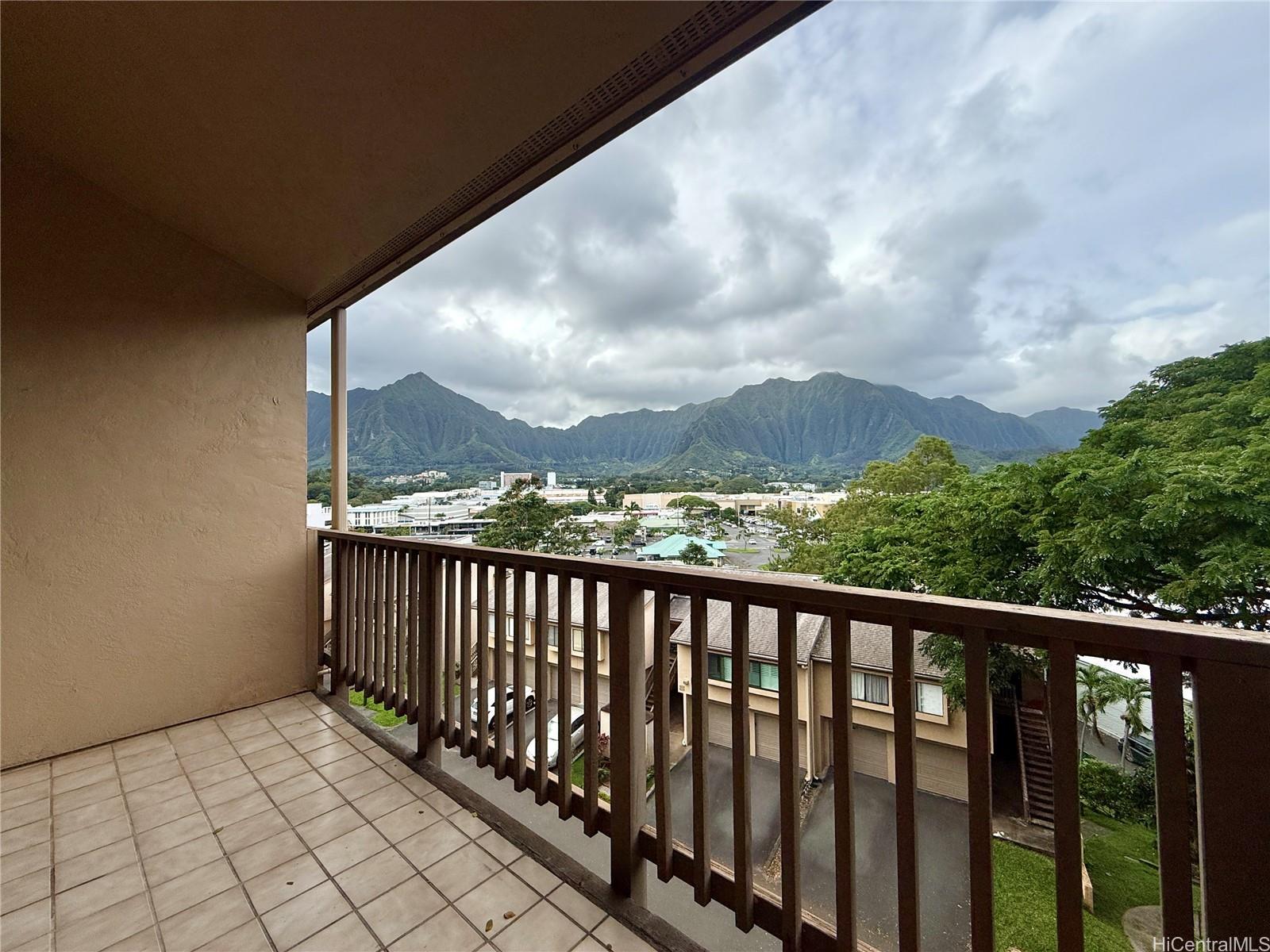 Puu Alii 1-3 condo # 623, Kaneohe, Hawaii - photo 4 of 24