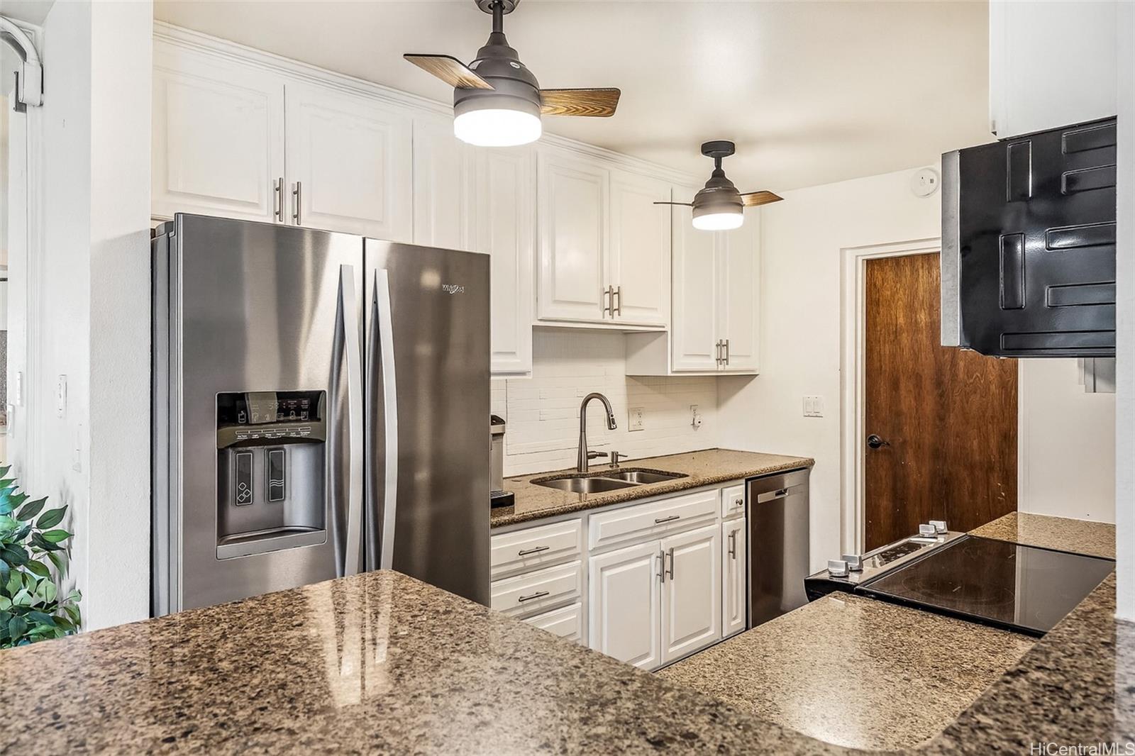 46-033 Aliianela Place townhouse # 1911, Kaneohe, Hawaii - photo 6 of 18