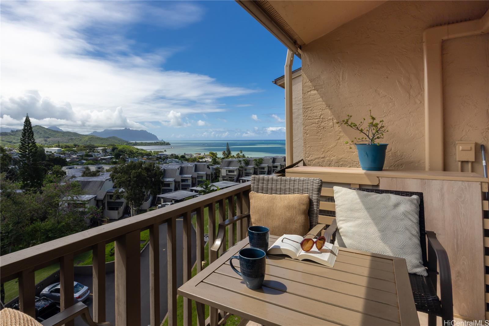46-034 Puulena Street townhouse # 722, Kaneohe, Hawaii - photo 13 of 25