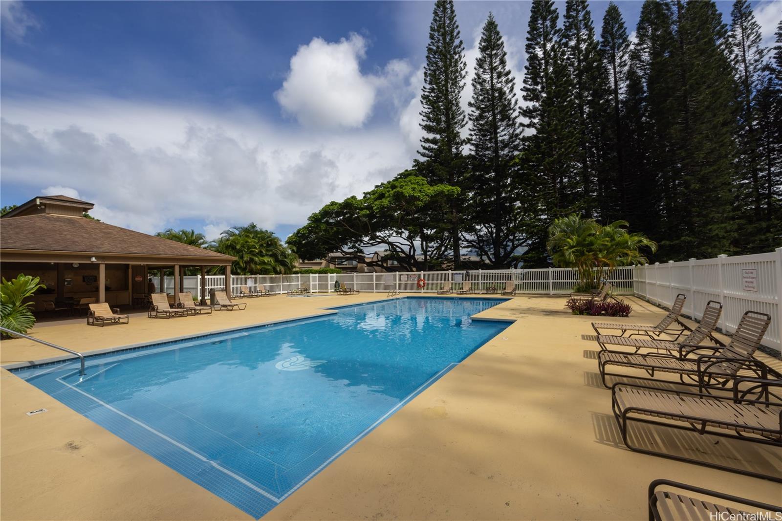 46-034 Puulena Street townhouse # 722, Kaneohe, Hawaii - photo 19 of 25