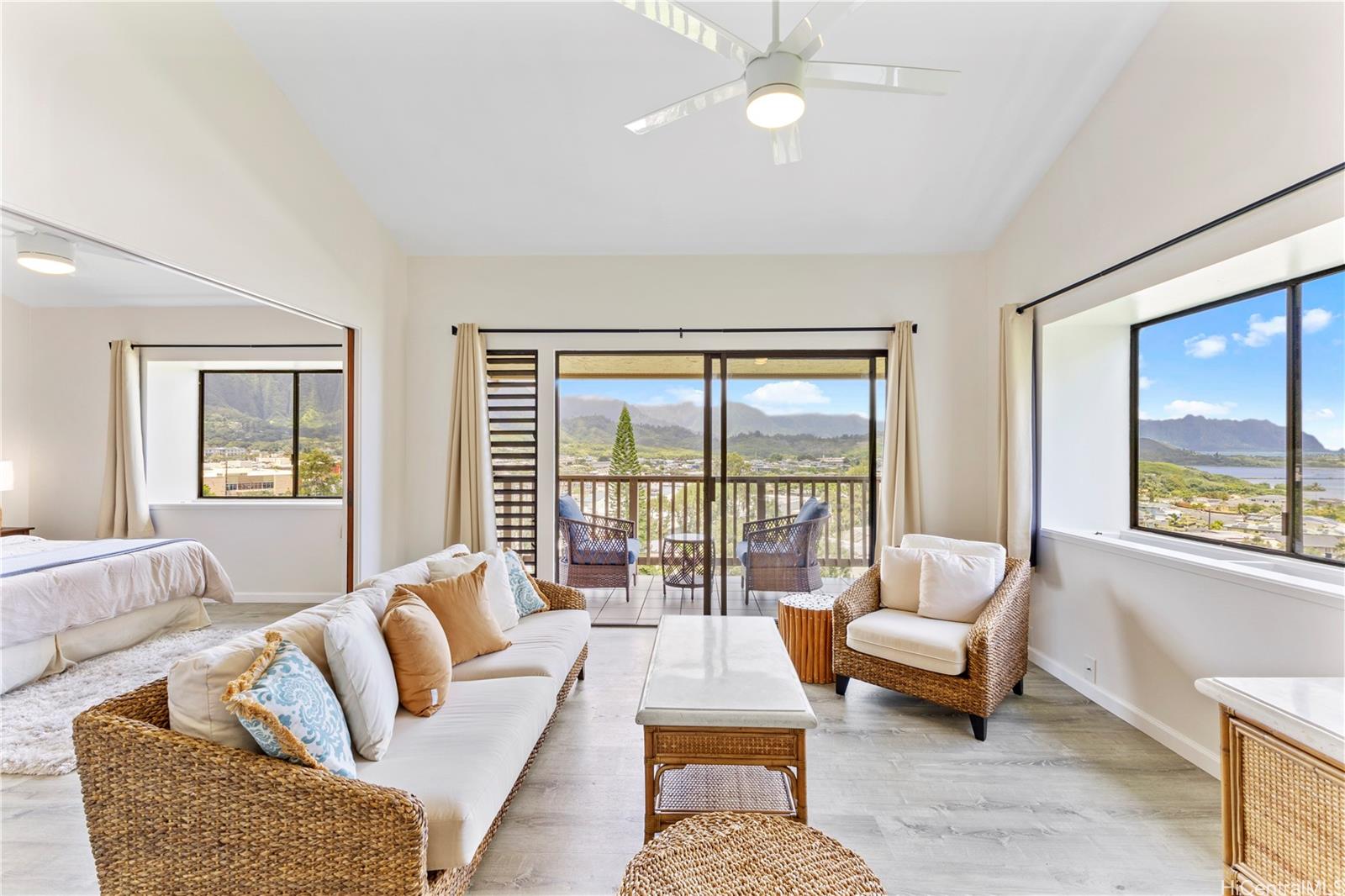 PCA townhouse # 726, Kaneohe, Hawaii - photo 4 of 25