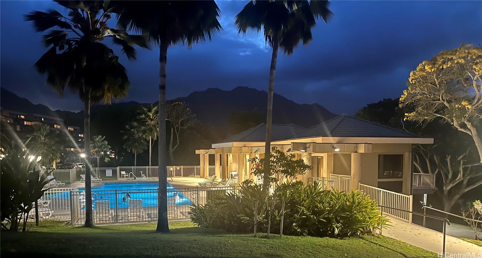 Puu Alii townhouse # 3832, Honolulu, Hawaii - photo 14 of 17