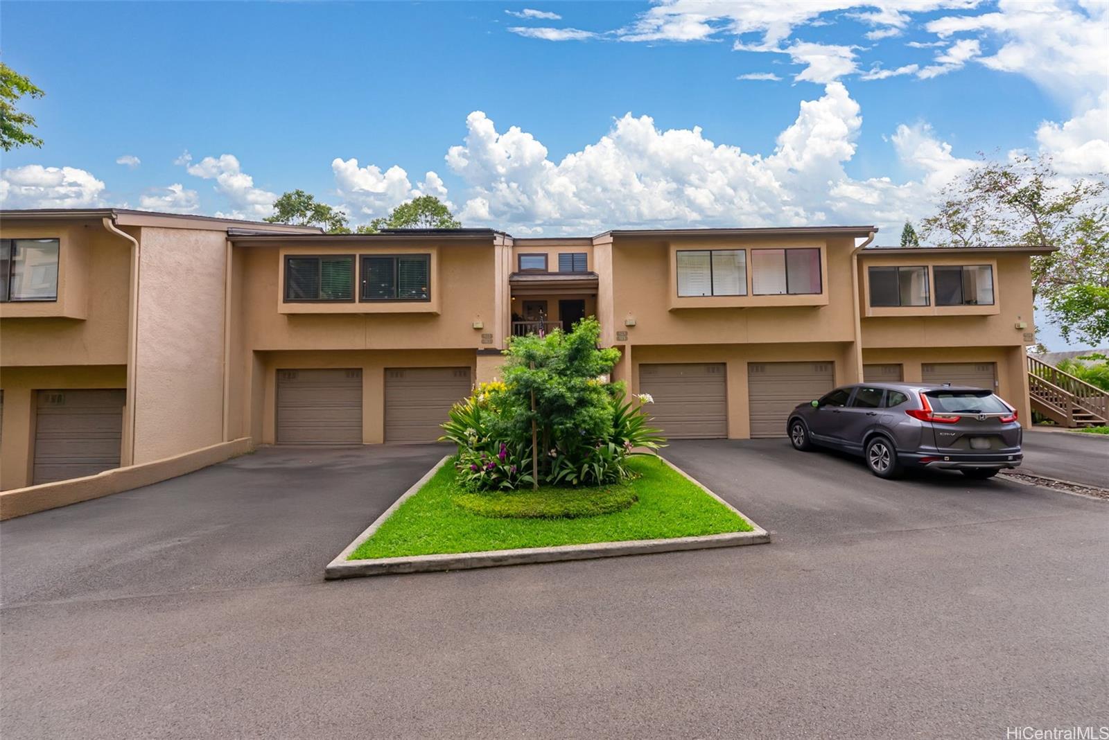 Puu Alii townhouse # 522, Kaneohe, Hawaii - photo 4 of 25