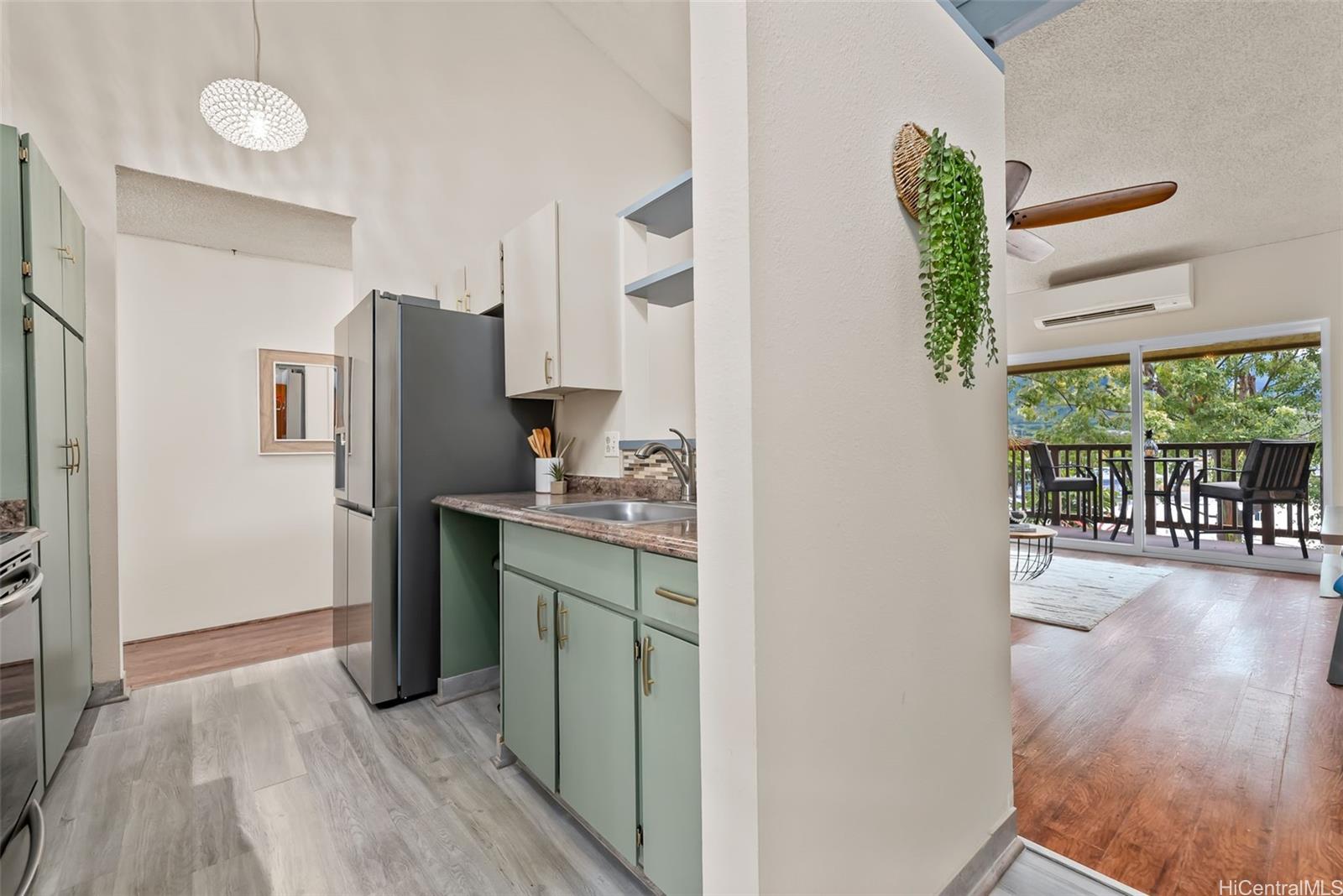 Puu Alii townhouse # 522, Kaneohe, Hawaii - photo 5 of 25