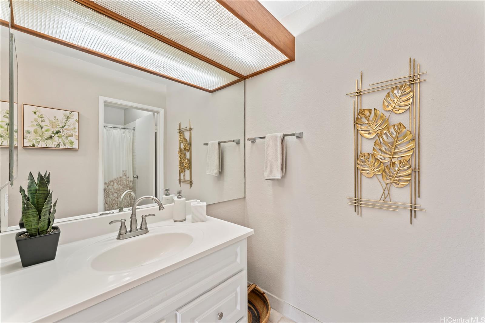 Poha Kea Point 4 condo # 3811, Kaneohe, Hawaii - photo 6 of 22