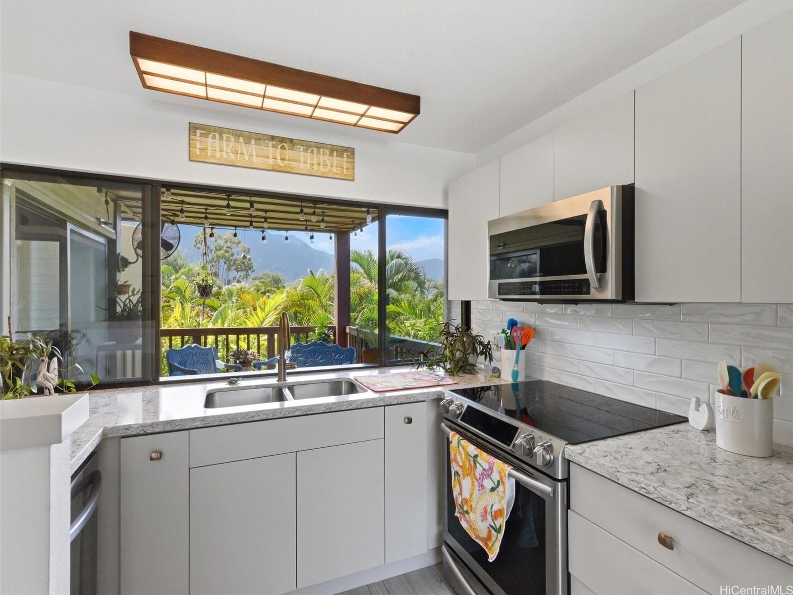 Puu Alii 2-2 condo # 2226, Kaneohe, Hawaii - photo 9 of 25