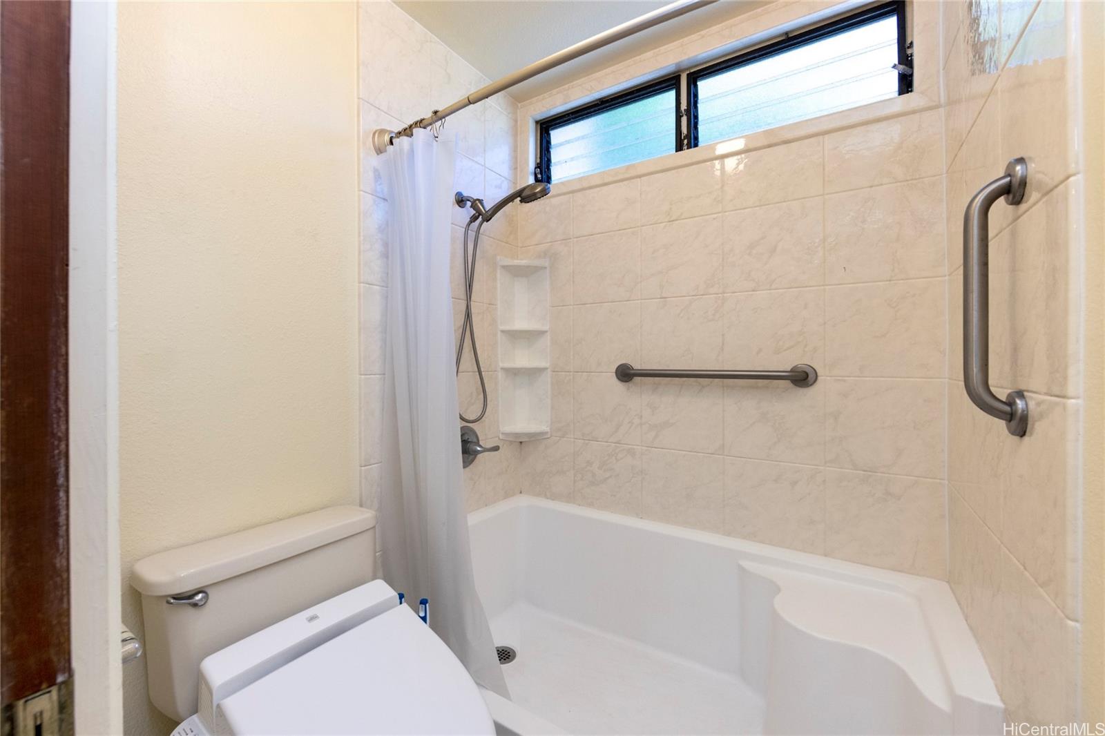 46-049 Aliianela Pl Kaneohe - Rental - photo 15 of 25