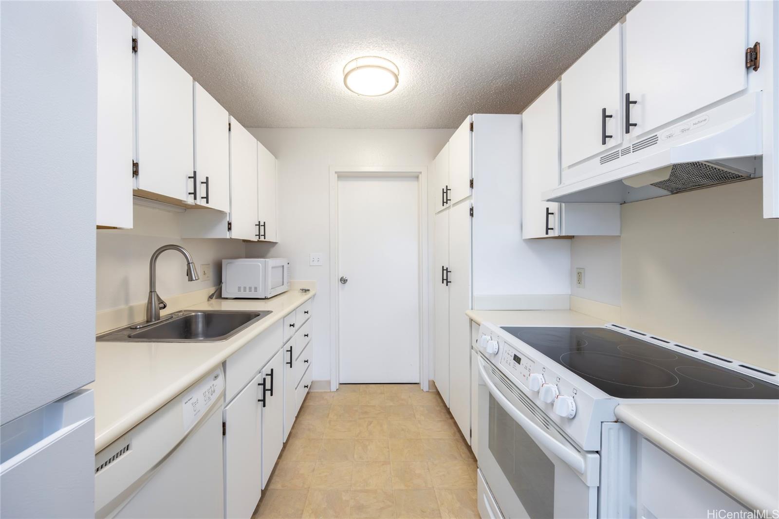 46-054 Puulena St KANEOHE - Rental - photo 7 of 19
