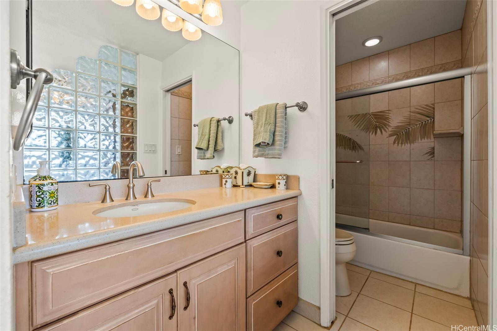 Poha Kea Point 3 condo # 3433, Kaneohe, Hawaii - photo 9 of 16