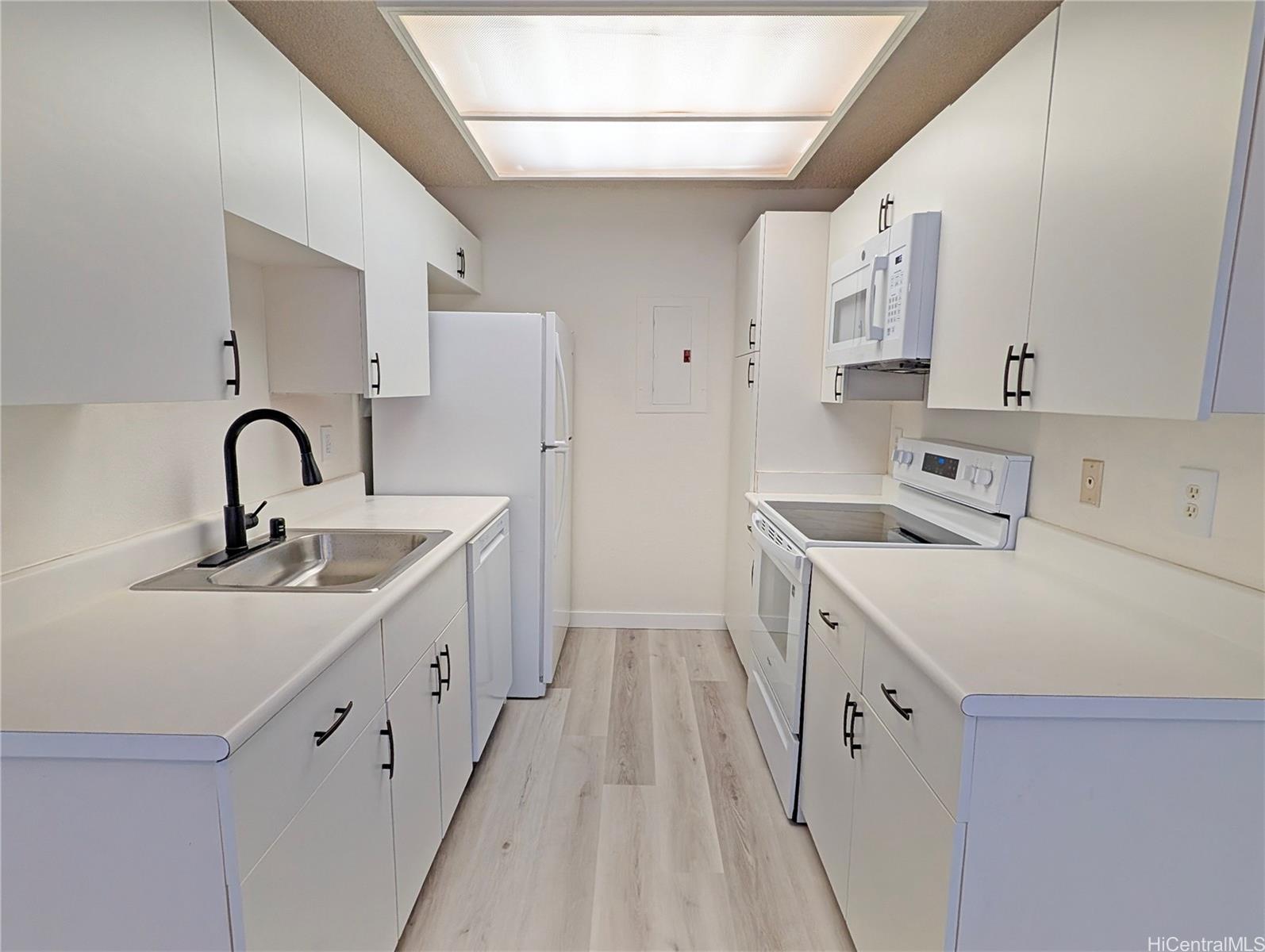 Haiku Point 2 condo # 25R, Kaneohe, Hawaii - photo 7 of 18