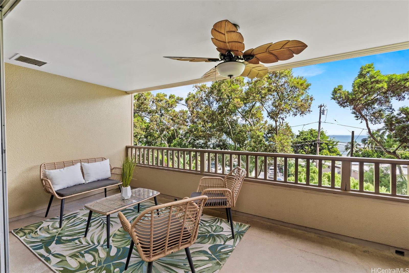 Poha Kea Point 3 condo # 3922, Kaneohe, Hawaii - photo 5 of 25