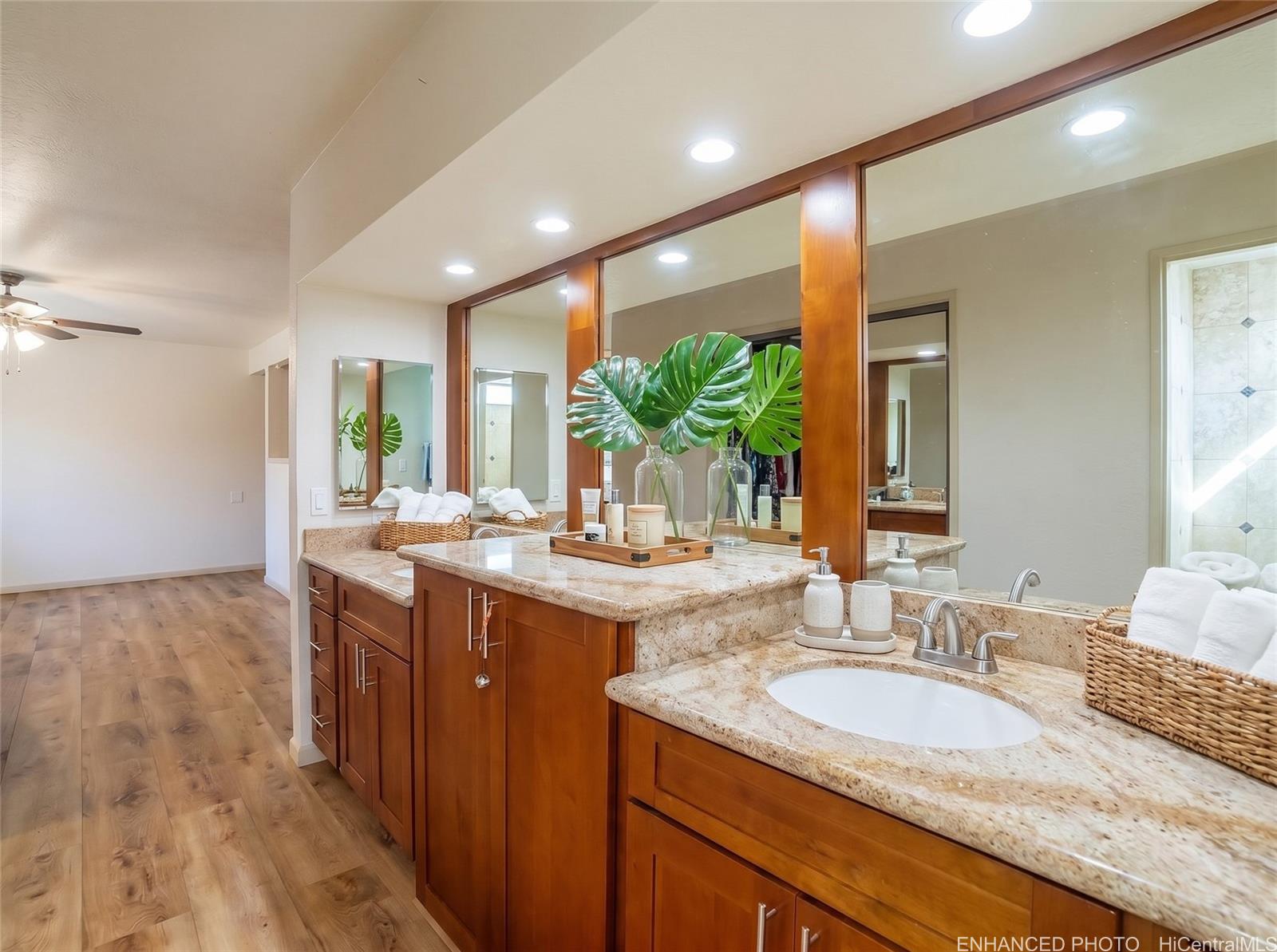 46-122 Kiowai Street townhouse # 2822, Kaneohe, Hawaii - photo 4 of 19