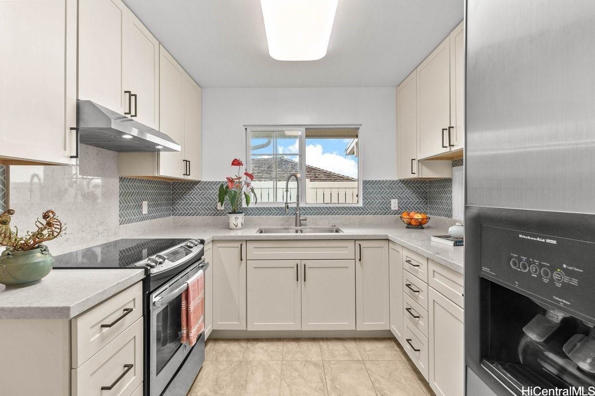 46-145  Humu Place Alii Shores, Kaneohe home - photo 5 of 25